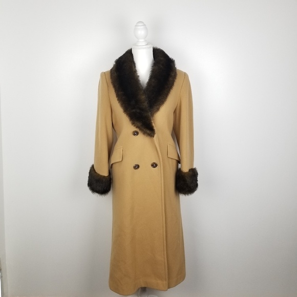 Vintage Luxe Faux Fur Long Coat Made in USA - Picture 3 of 10